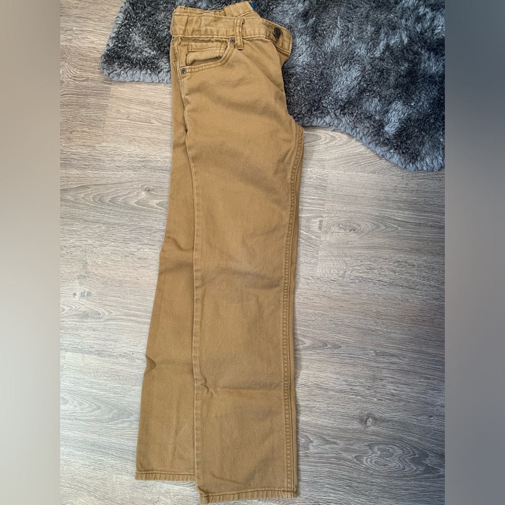 Boys Pants Old Navy Size 10 Cargo Button Waist Dress up or down. Excellent Cdtn